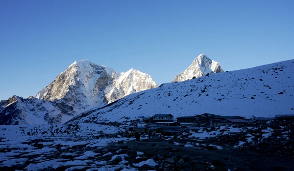 Everest Trek