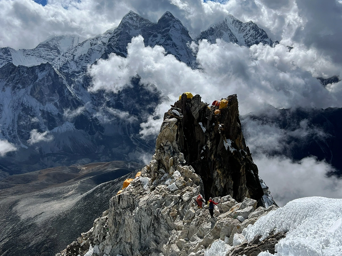 Amadablam expedition GMT Adventures
